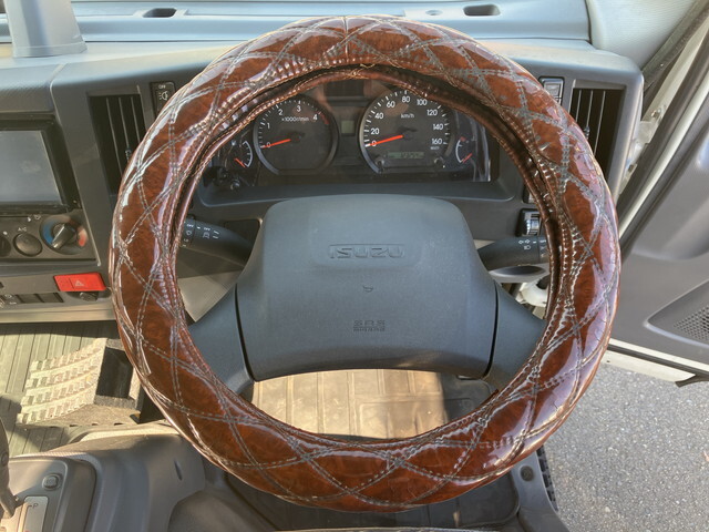 いすゞエルフアルミバン小型（2t・3t）[写真34]