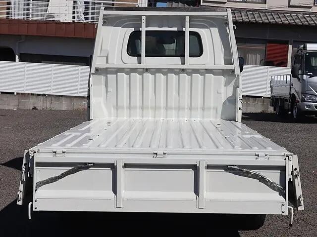 トヨタタウンエース平ボディ小型（2t・3t）[写真11]