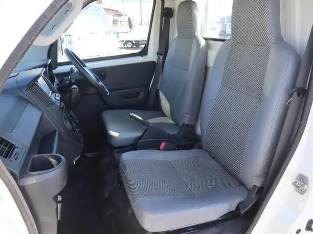 トヨタタウンエース平ボディ小型（2t・3t）[写真31]