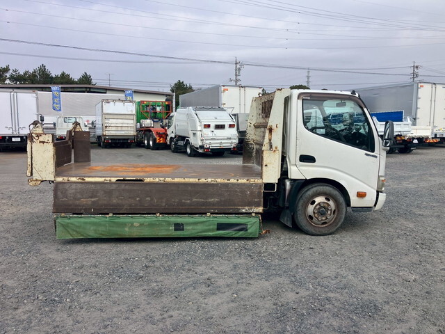 日野デュトロダンプ小型（2t・3t）[写真11]