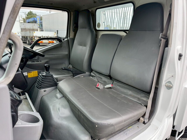 日野デュトロダンプ小型（2t・3t）[写真33]