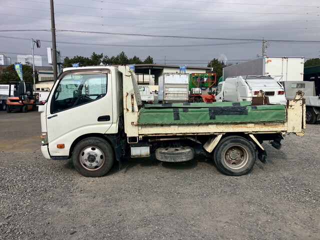 日野デュトロダンプ小型（2t・3t）[写真05]