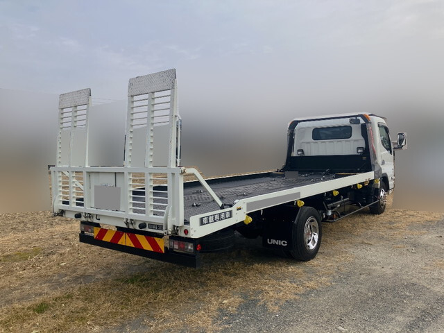 三菱ふそうキャンターセーフティローダー小型（2t・3t）[写真02]