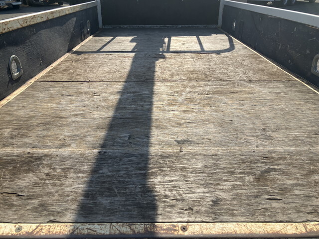 いすゞエルフクレーン3段小型（2t・3t）[写真16]