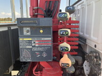 いすゞエルフクレーン3段小型（2t・3t）[写真20]