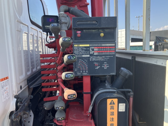 いすゞエルフクレーン3段小型（2t・3t）[写真21]