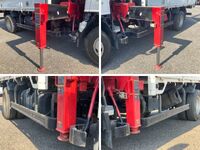 いすゞエルフクレーン3段小型（2t・3t）[写真24]