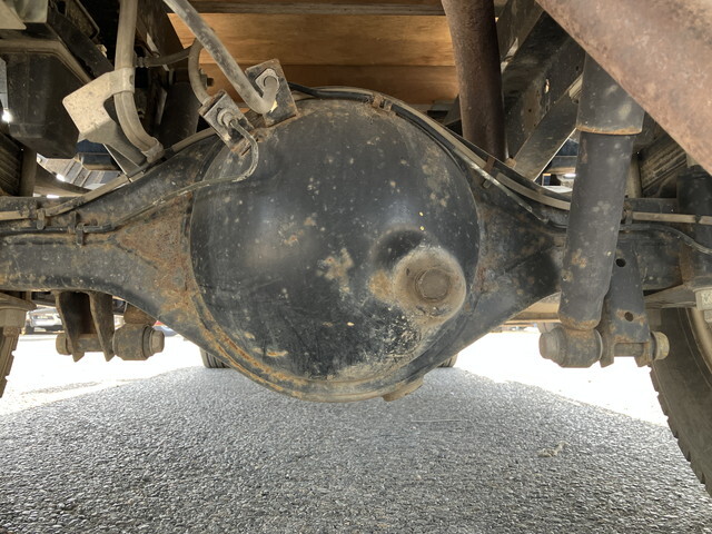 いすゞエルフクレーン3段小型（2t・3t）[写真29]