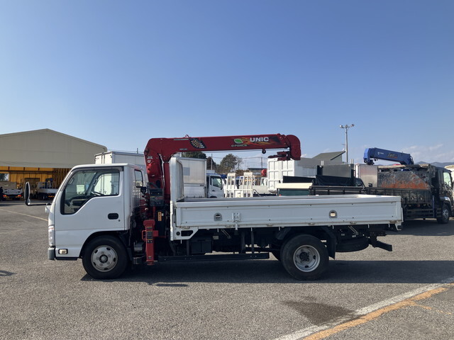 いすゞエルフクレーン3段小型（2t・3t）[写真05]