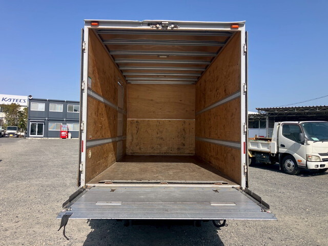 いすゞエルフアルミバン小型（2t・3t）[写真11]