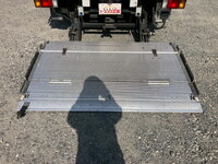 いすゞエルフアルミバン小型（2t・3t）[写真19]