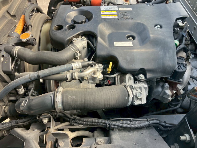 いすゞエルフアルミバン小型（2t・3t）[写真27]