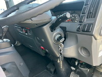 いすゞエルフアルミバン小型（2t・3t）[写真34]