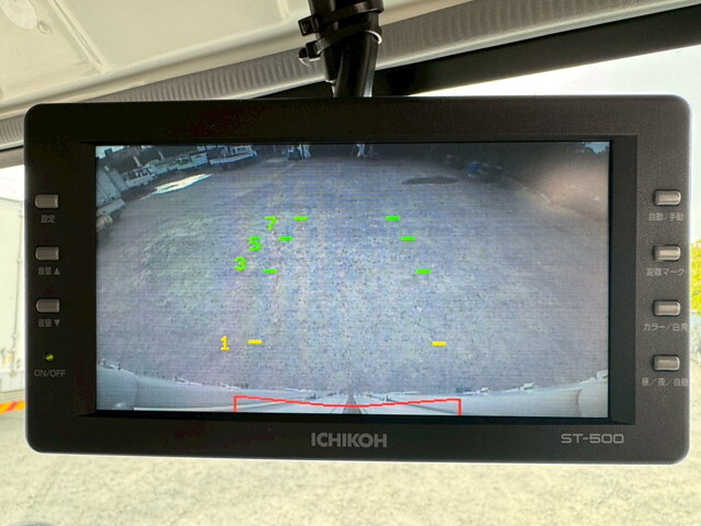 いすゞエルフアルミバン小型（2t・3t）[写真39]