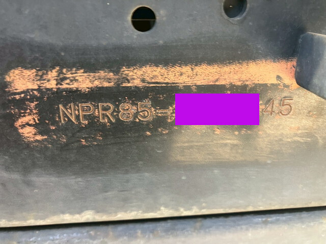 いすゞエルフアルミバン小型（2t・3t）[写真40]