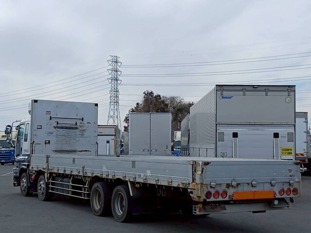 いすゞギガアルミブロック大型（10t）[写真02]