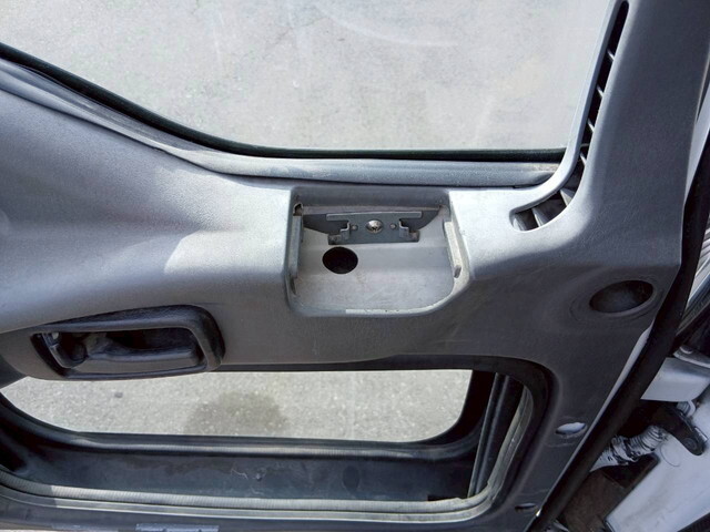 いすゞギガアルミブロック大型（10t）[写真31]