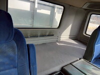 いすゞギガアルミブロック大型（10t）[写真35]