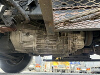 いすゞフォワード平ボディ中型（4t）[写真19]