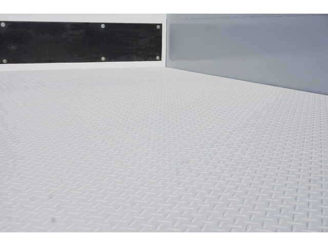 三菱ふそうキャンター平ボディ小型（2t・3t）[写真15]