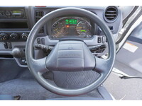 三菱ふそうキャンター平ボディ小型（2t・3t）[写真33]