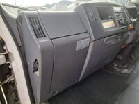 いすゞエルフアルミバン小型（2t・3t）[写真11]