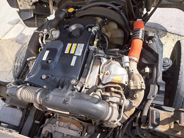 いすゞエルフアルミバン小型（2t・3t）[写真23]