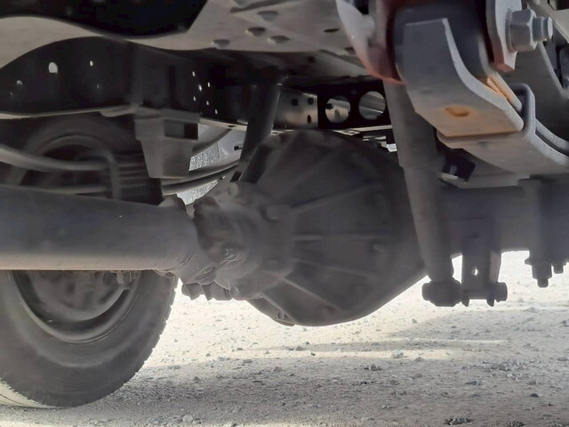 いすゞエルフアルミバン小型（2t・3t）[写真39]