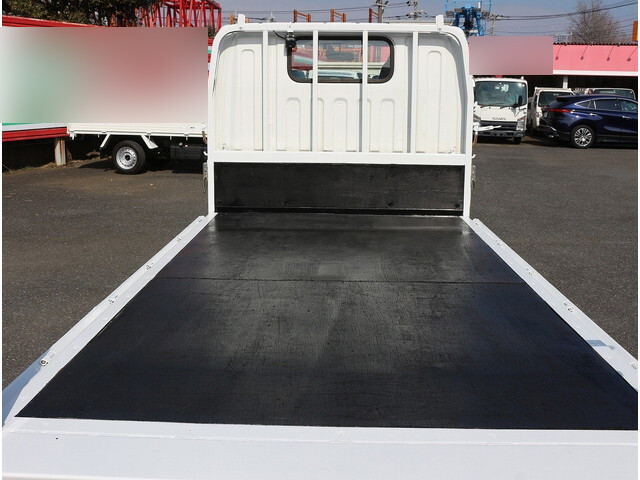 日産アトラス平ボディ小型（2t・3t）[写真13]