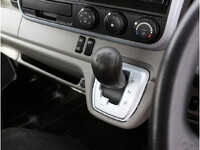 日産アトラス平ボディ小型（2t・3t）[写真21]