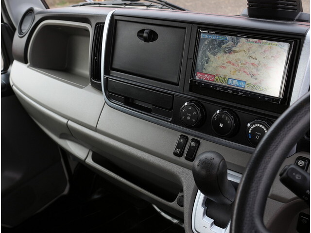 日産アトラス平ボディ小型（2t・3t）[写真27]