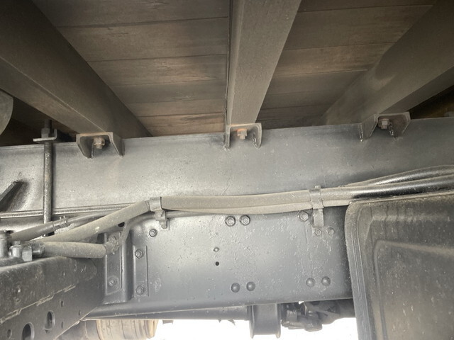 三菱ふそうファイタースクラップ運搬車増トン（6t・8t）[写真16]