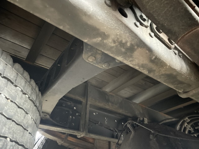 三菱ふそうファイタースクラップ運搬車増トン（6t・8t）[写真19]