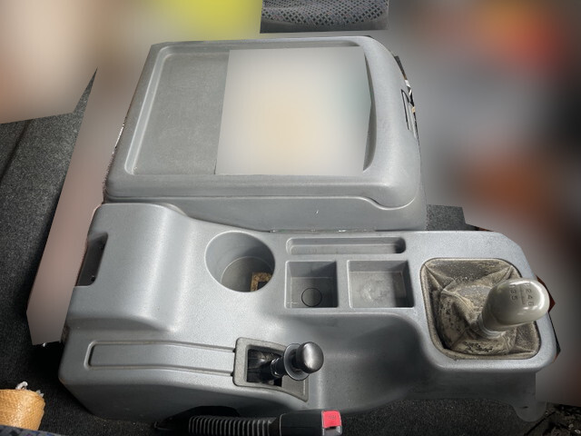 三菱ふそうファイタースクラップ運搬車増トン（6t・8t）[写真35]