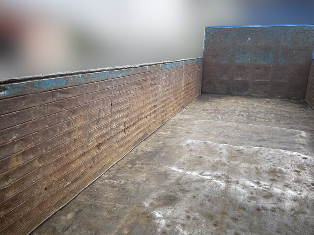 三菱ふそうファイタースクラップ運搬車増トン（6t・8t）[写真08]