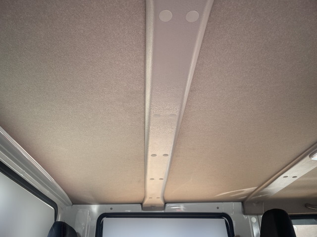 三菱ふそうキャンターダブルキャブ（Wキャブ）小型（2t・3t）[写真27]