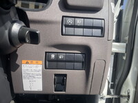 三菱ふそうキャンターダブルキャブ（Wキャブ）小型（2t・3t）[写真34]