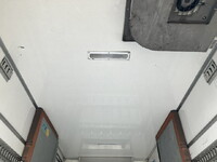 いすゞエルフ冷凍車（冷蔵車）小型（2t・3t）[写真19]