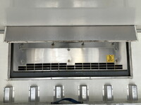 いすゞエルフ冷凍車（冷蔵車）小型（2t・3t）[写真20]