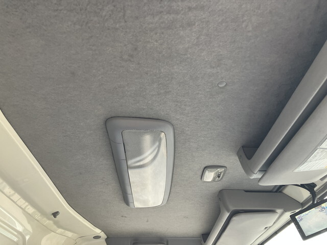 いすゞエルフ冷凍車（冷蔵車）小型（2t・3t）[写真34]