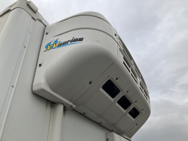 いすゞエルフ冷凍車（冷蔵車）小型（2t・3t）[写真09]