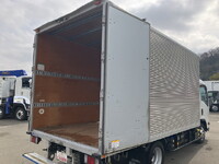 いすゞエルフアルミバン小型（2t・3t）[写真12]