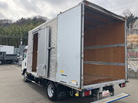 いすゞエルフアルミバン小型（2t・3t）[写真13]