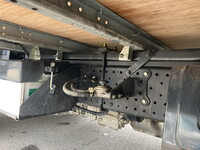 いすゞエルフアルミバン小型（2t・3t）[写真22]