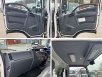 いすゞエルフアルミバン小型（2t・3t）[写真31]