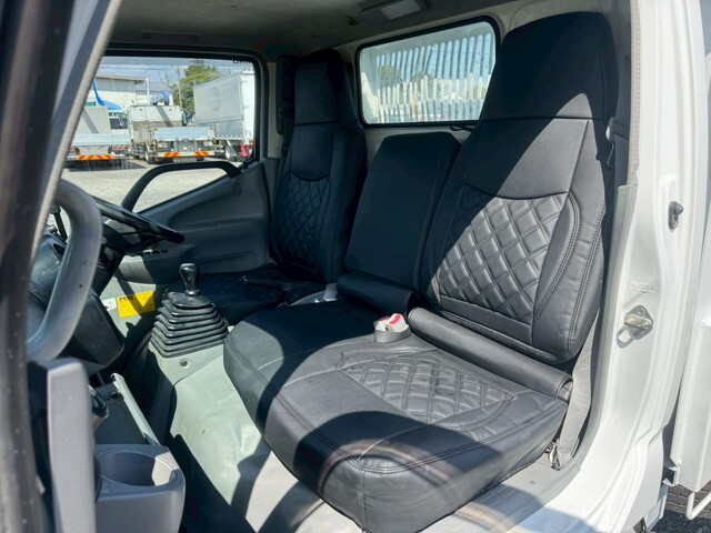 日野デュトロダンプ小型（2t・3t）[写真31]