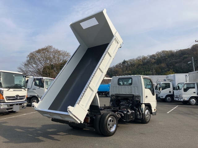いすゞエルフダンプ小型（2t・3t）[写真13]