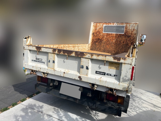 いすゞエルフダンプ小型（2t・3t）[写真02]