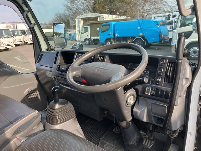 いすゞエルフダンプ小型（2t・3t）[写真32]