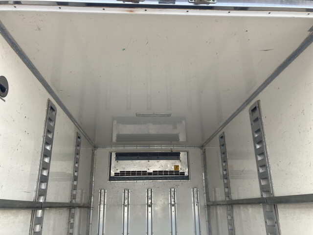 日産その他の車種冷凍車（冷蔵車）小型（2t・3t）[写真14]